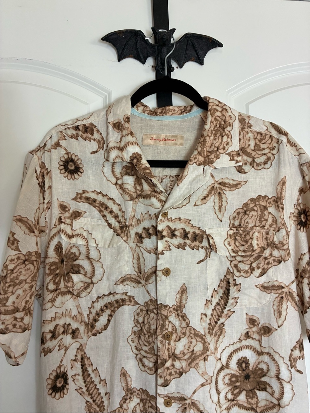 Tommy Bahama Cream & Brown Floral button up Shirt size L - Picture 3 of 13